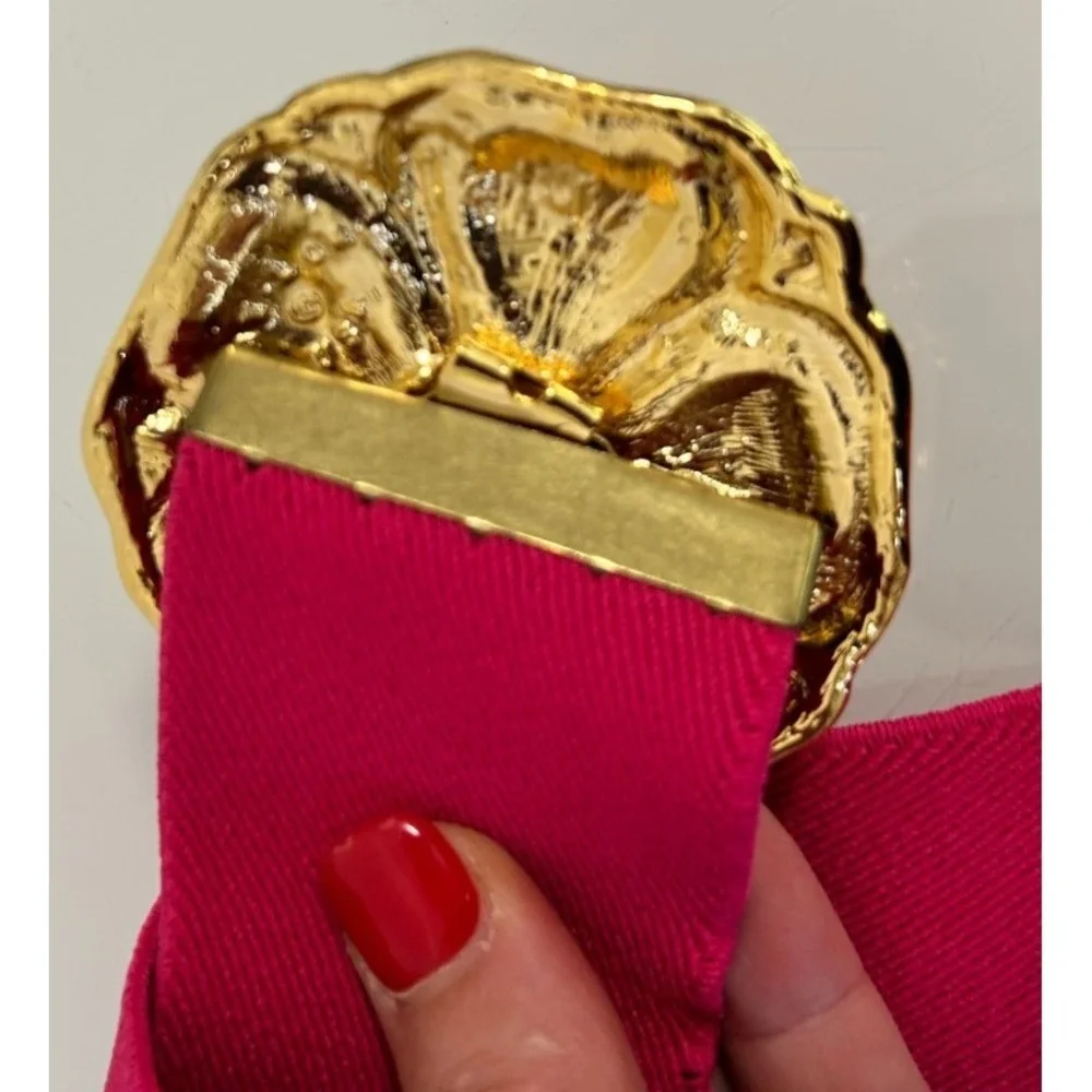 VTG Day Lor USA Pink Enamel Floral Statement Belt M Wide Cinch Stretch Retro 80s